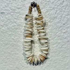 Natural Shell and Bead Bracelet